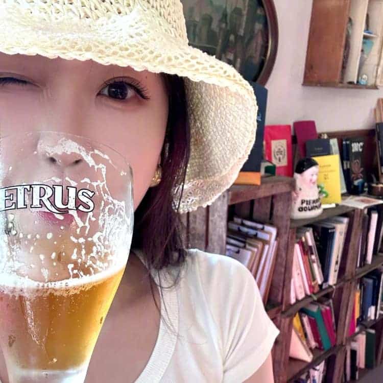 虞书欣超好看的绝美微信头像_20