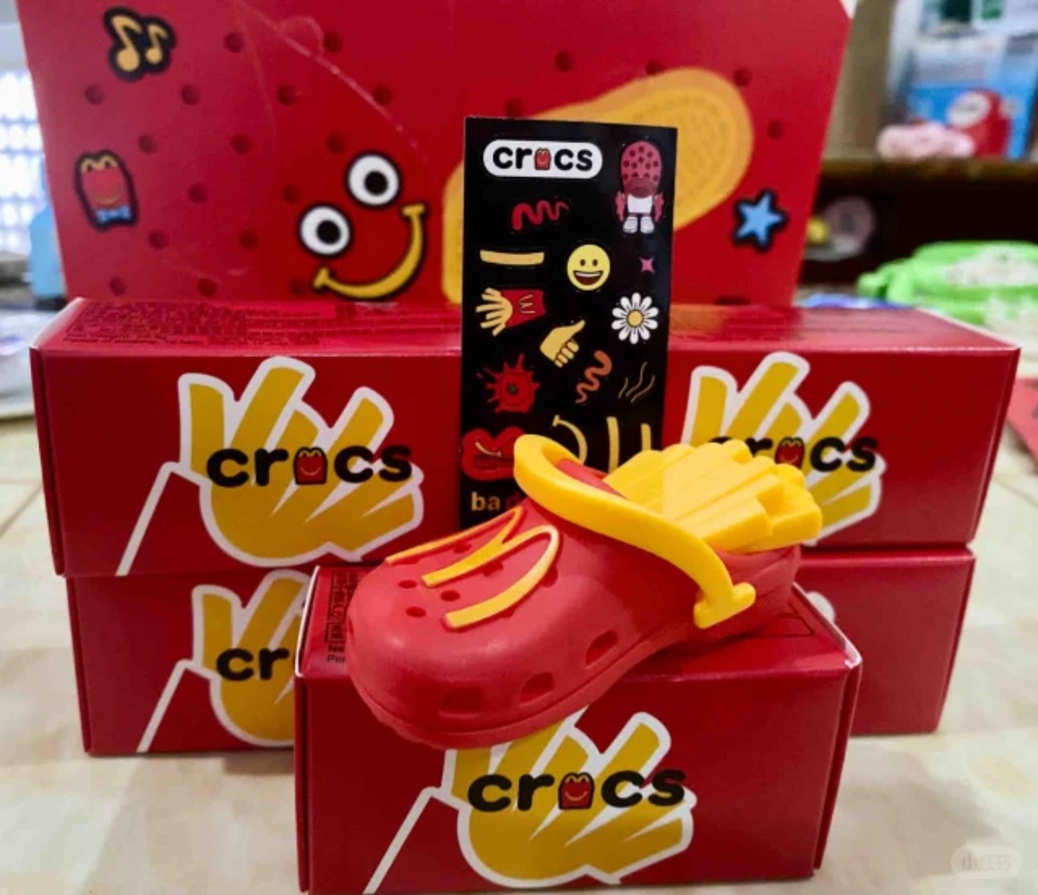 麦当劳联名crocs洞洞鞋款式大全图片_7
