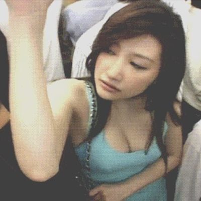 公交车上被蹭gif动态图,公交车上被蹭水后多久恢复