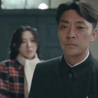 白曼宁《奔腾年代》她开始慢迎迎合领导