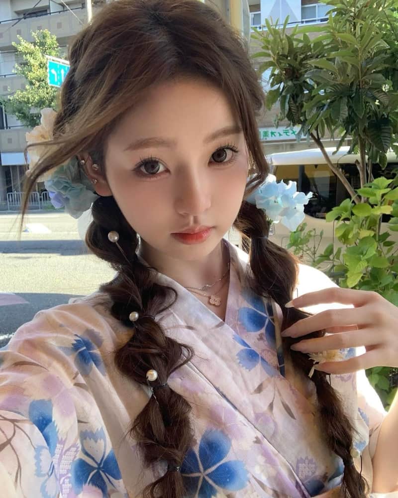 王思聪女朋友懒懒正脸照_3