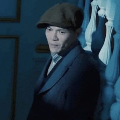 向佐扇嘴巴gif表情包出自《门前宝地》