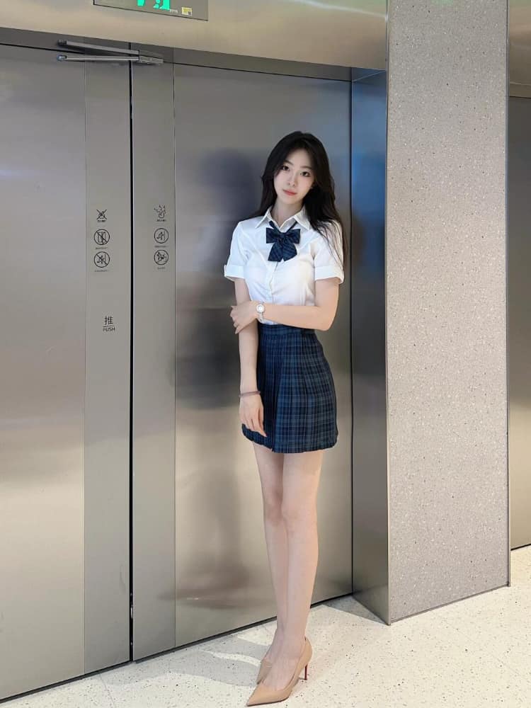 白丝JK美女教师图片,白丝高跟jk教师分享_4