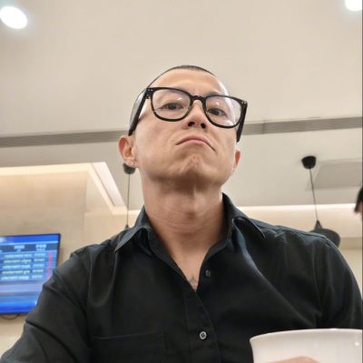 二环十三郎「陈震」以前是个程序员