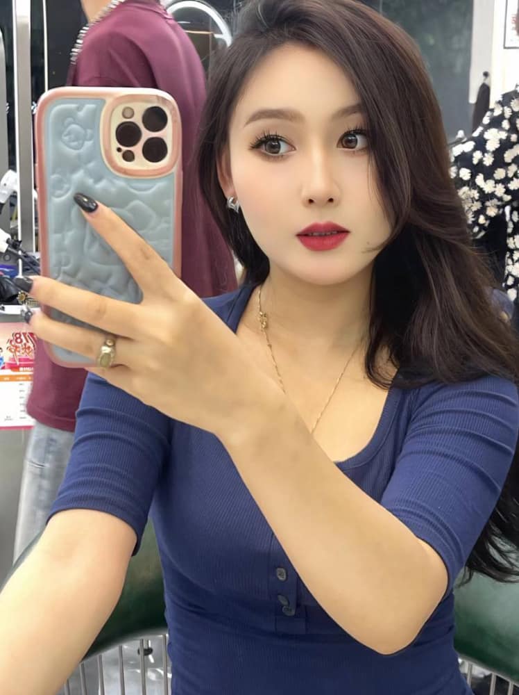 高端夜场女孩图片,高端夜场的女孩和明星一样美！_2