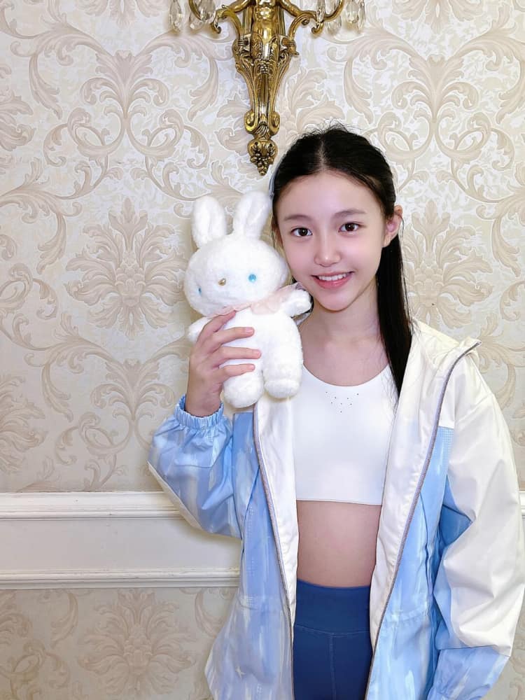 14网恋不易看出女照片一组图片_1