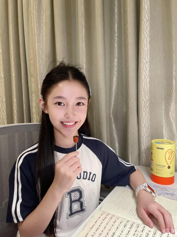 14网恋不易看出女照片一组图片_17