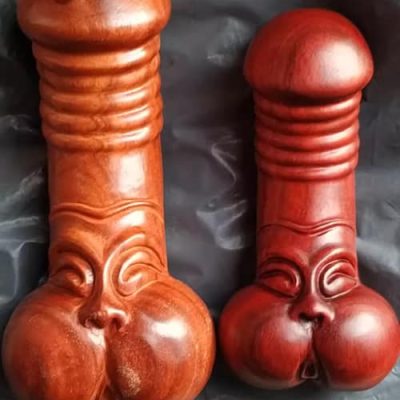 有一根又黑又硬的小弟弟图片
