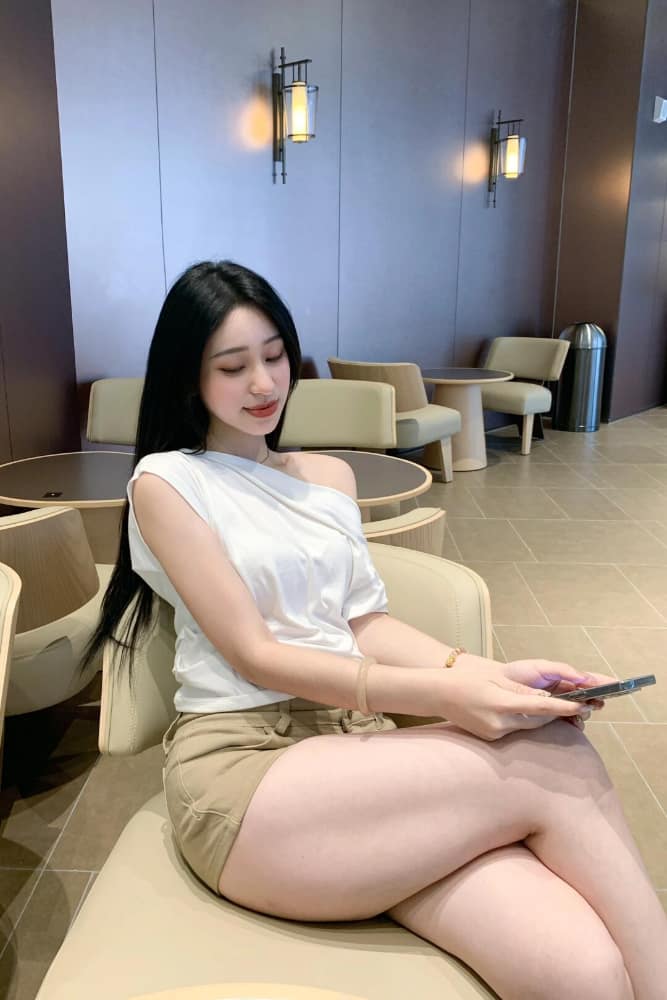 女生身体最柔软的部位是哪？胸部屁股还是大腿_1