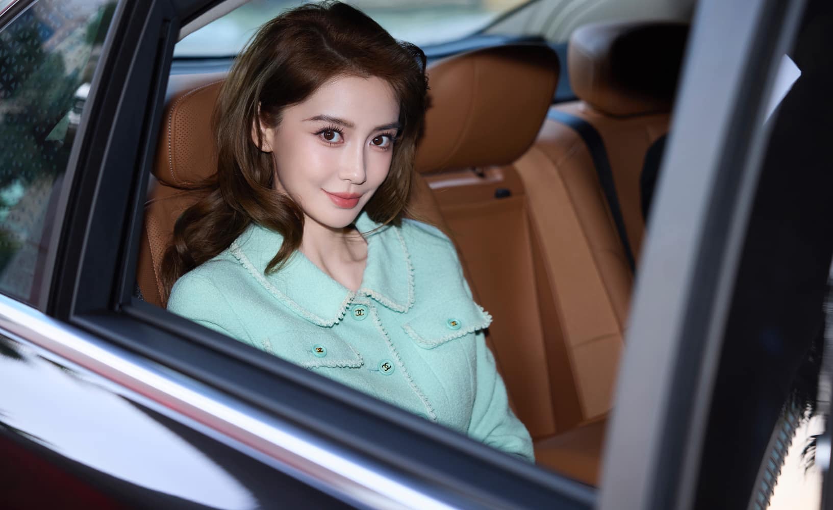Angelababy薄荷绿小香穿搭图片_5