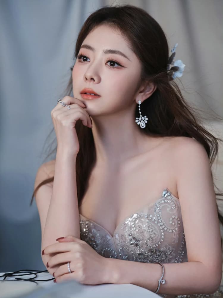 谭松韵最性感的一套写真图片_1