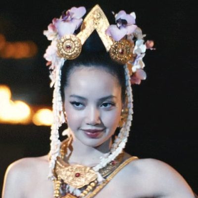 Lisa白莲花度假村新造型动态图