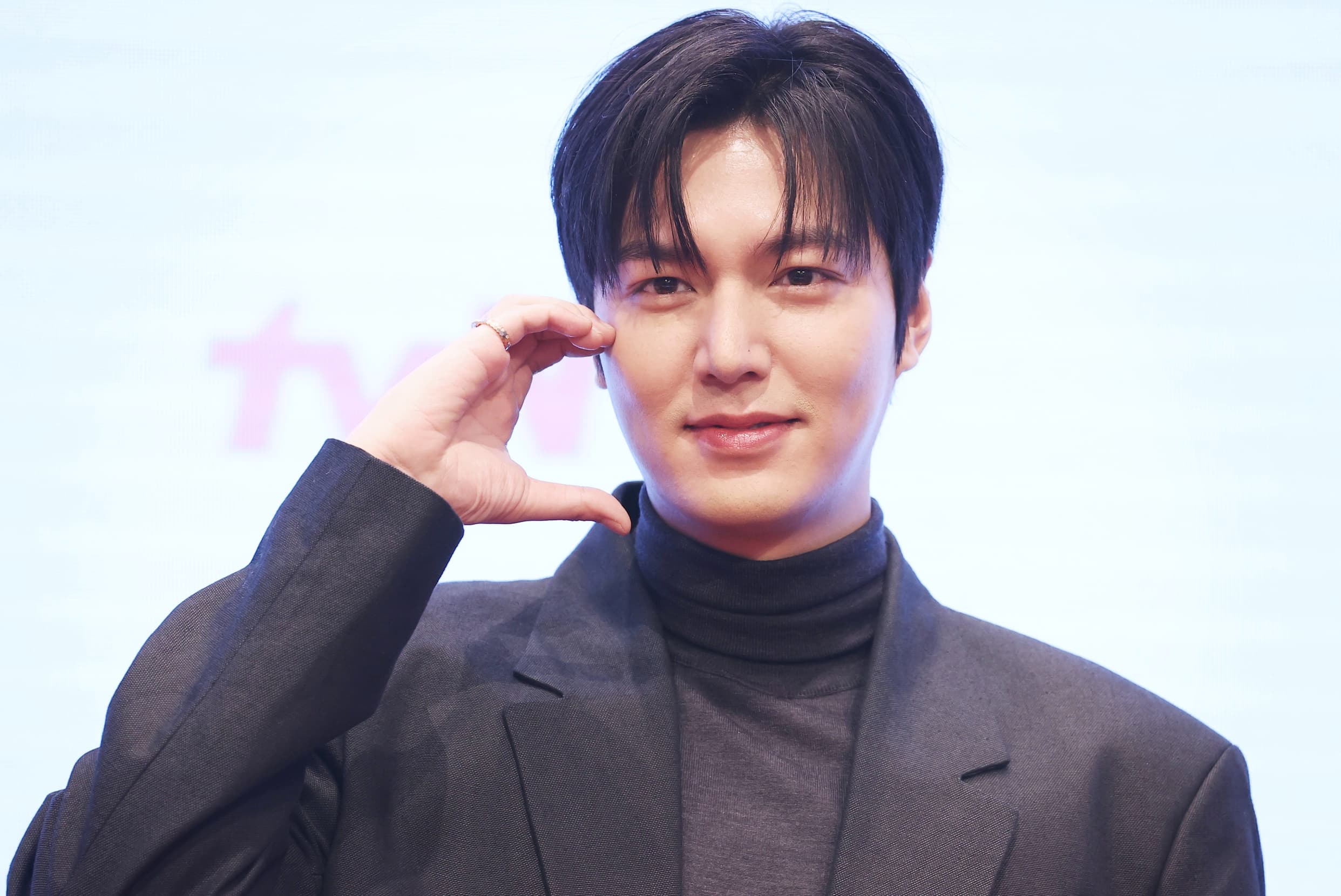 《问问星星吧》发布会李敏镐生图状态图片_1