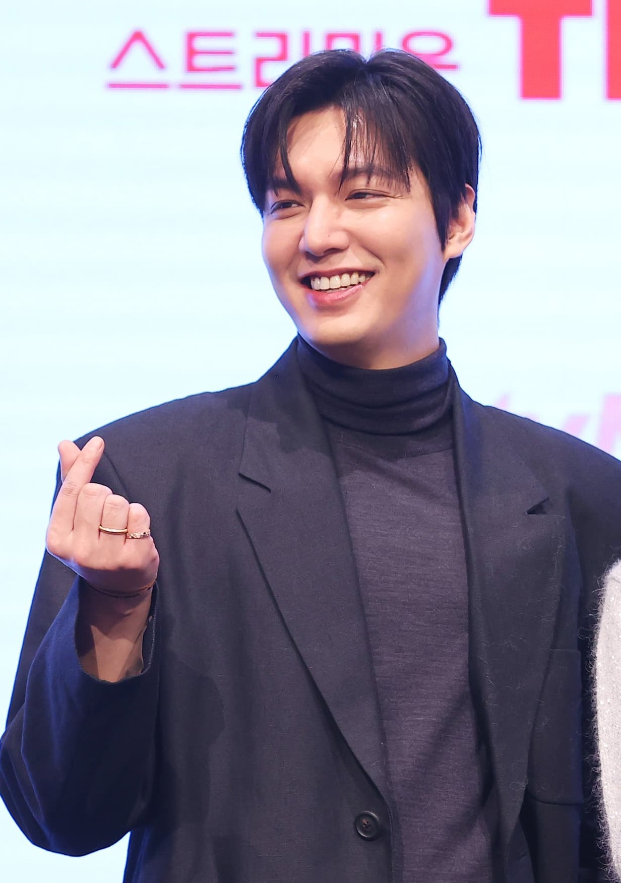 《问问星星吧》发布会李敏镐生图状态图片_3
