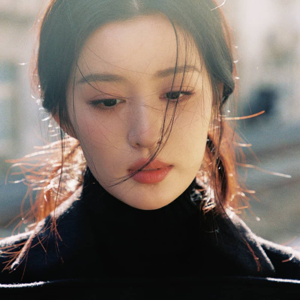王楚然知性女生光影轮廓头像图片_11