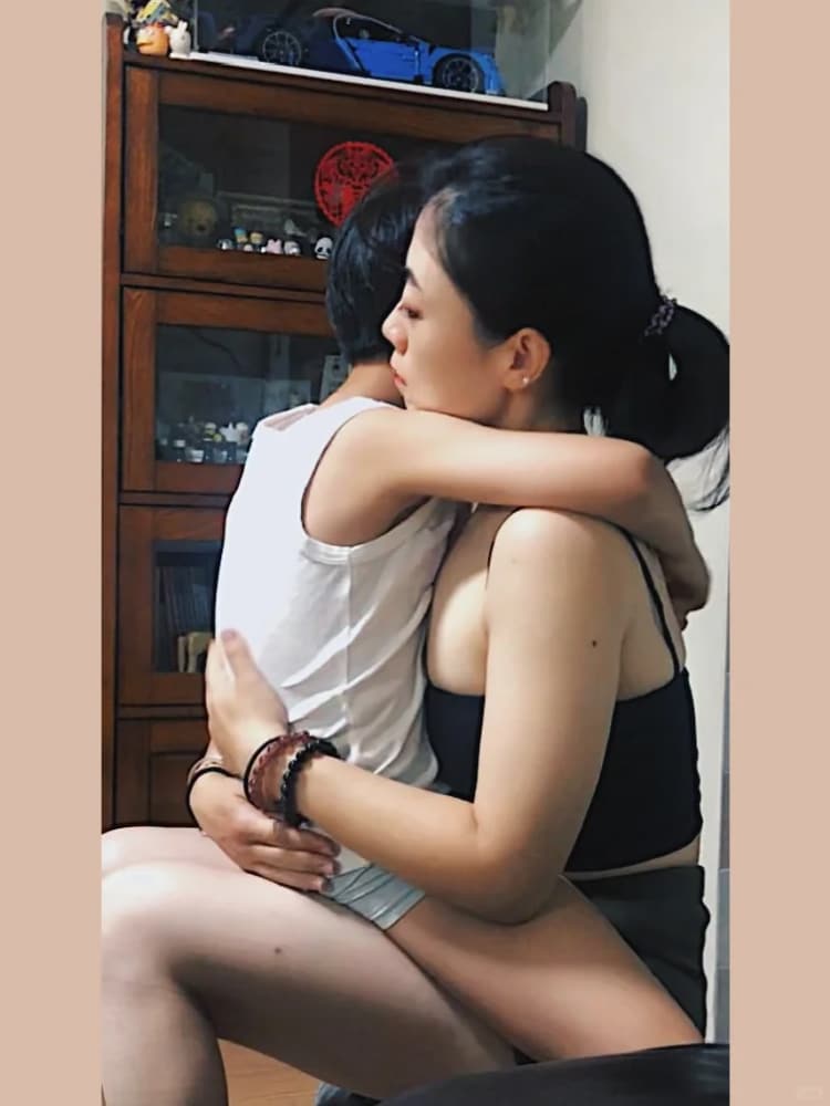 母亲开始慢迎迎合小心孩子,高中生和母亲的矛盾终于解决！_2