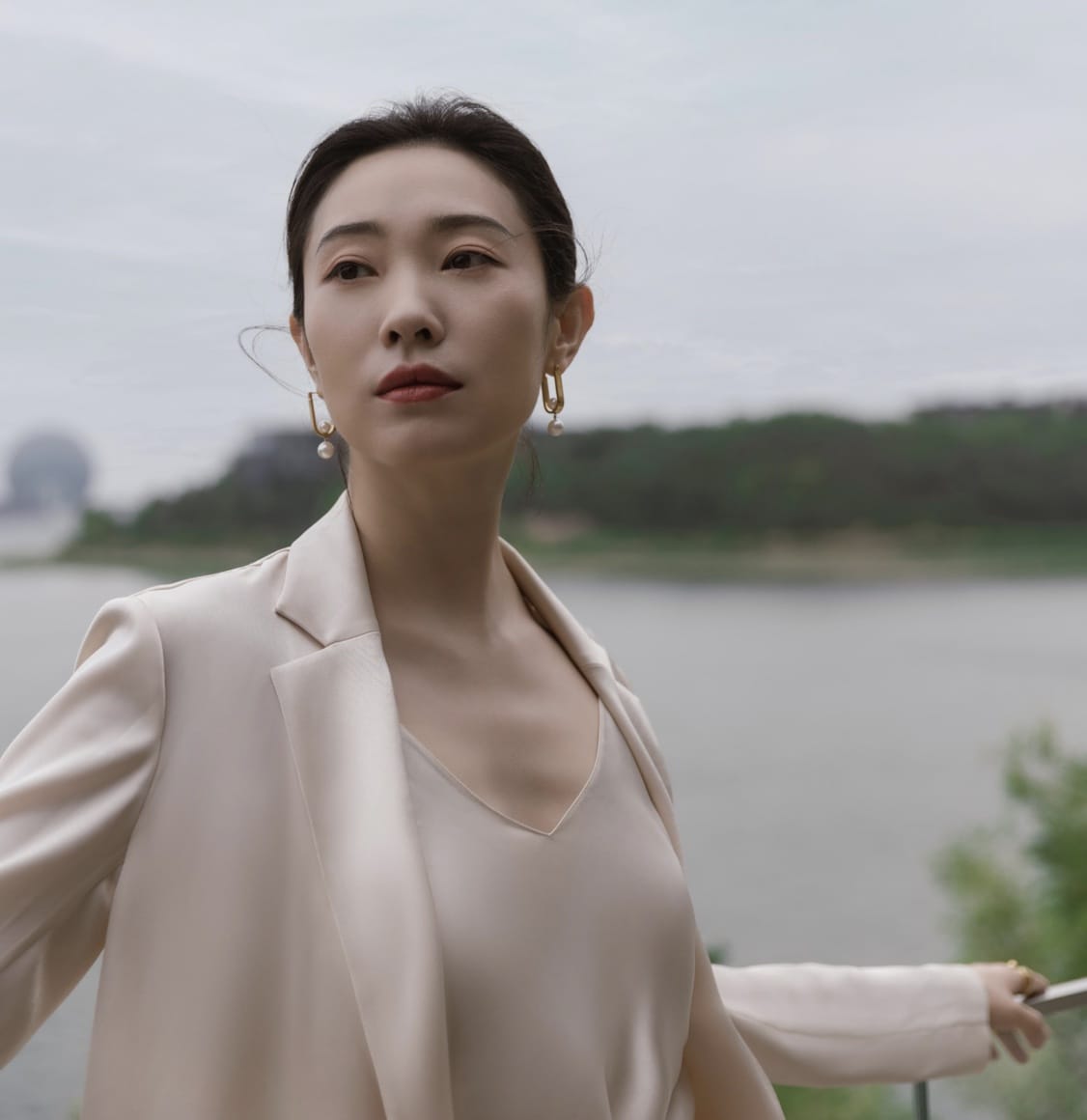 王佳佳胸小沟都没有A罩杯证据照图片_1