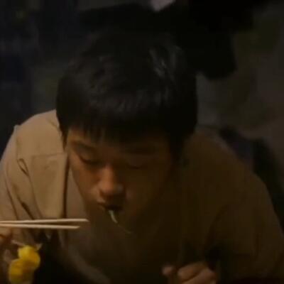 《苹果》卫生间激情2分38秒浴室截一段小视频原声