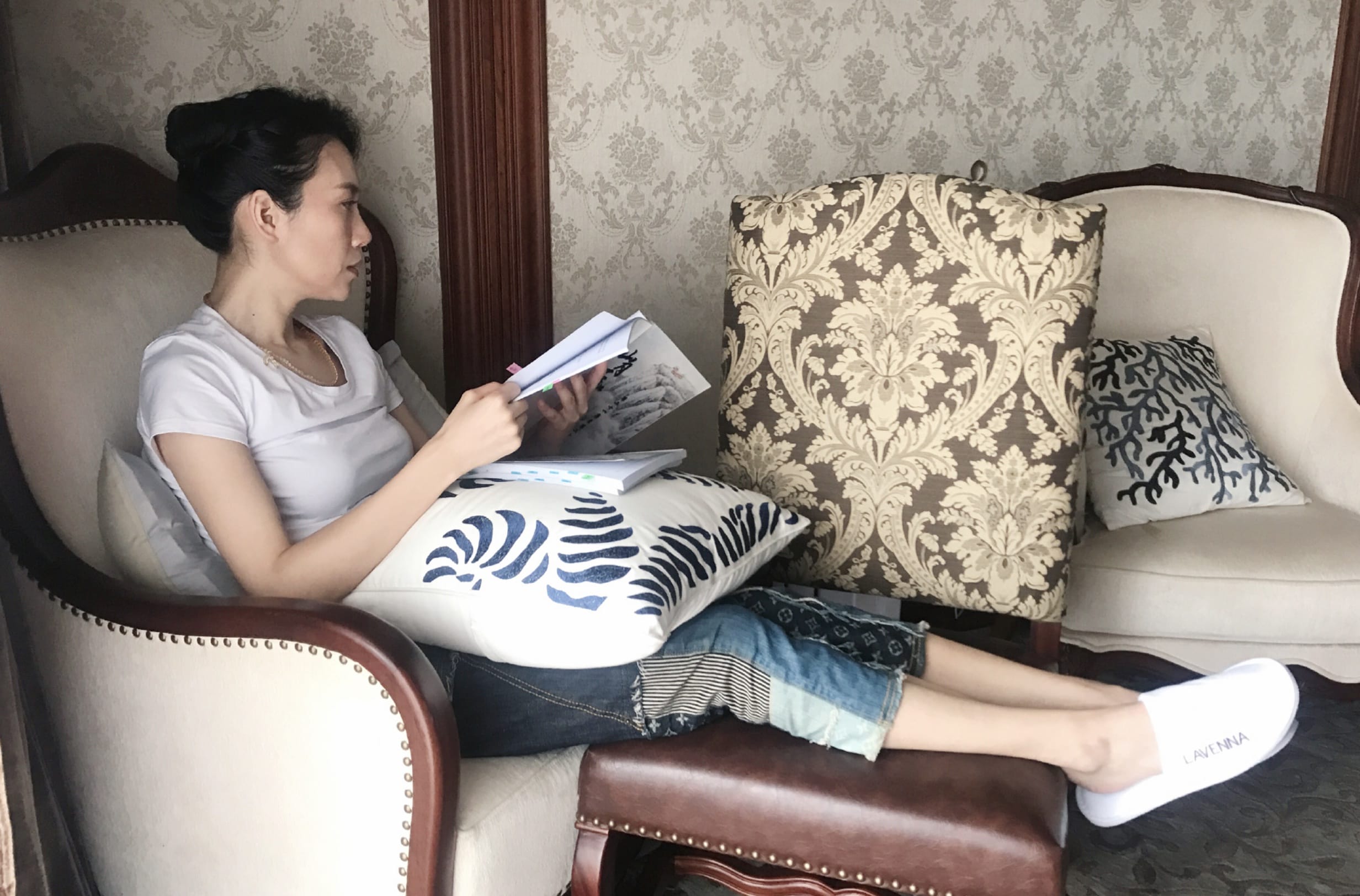 大美女温峥嵘牛仔裤全身照_1