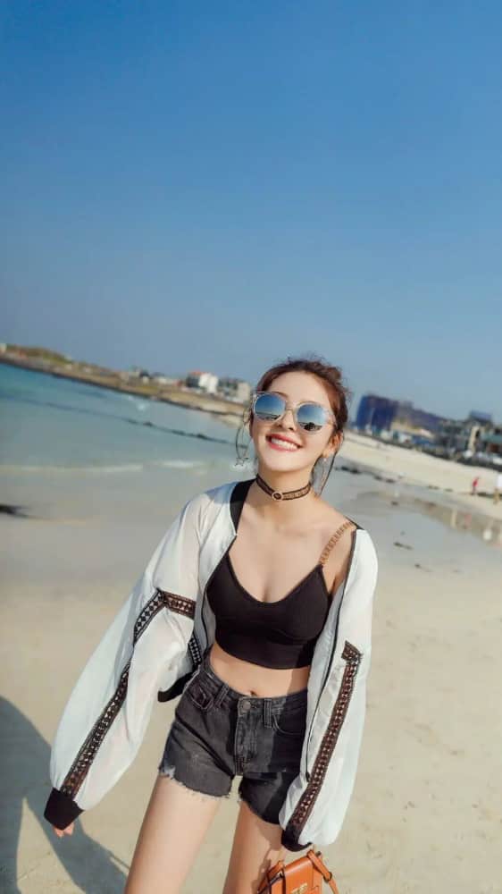 章若楠双乳被男人玩弄的是什么梗？_10