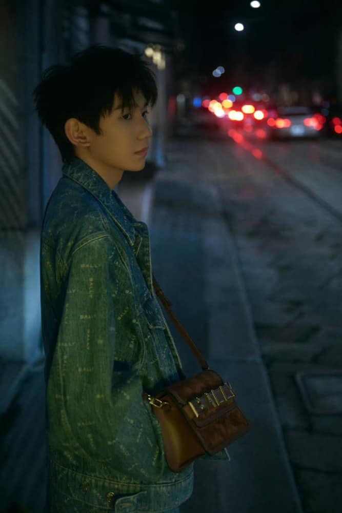 2025年3月王源miumiu大秀图片_3