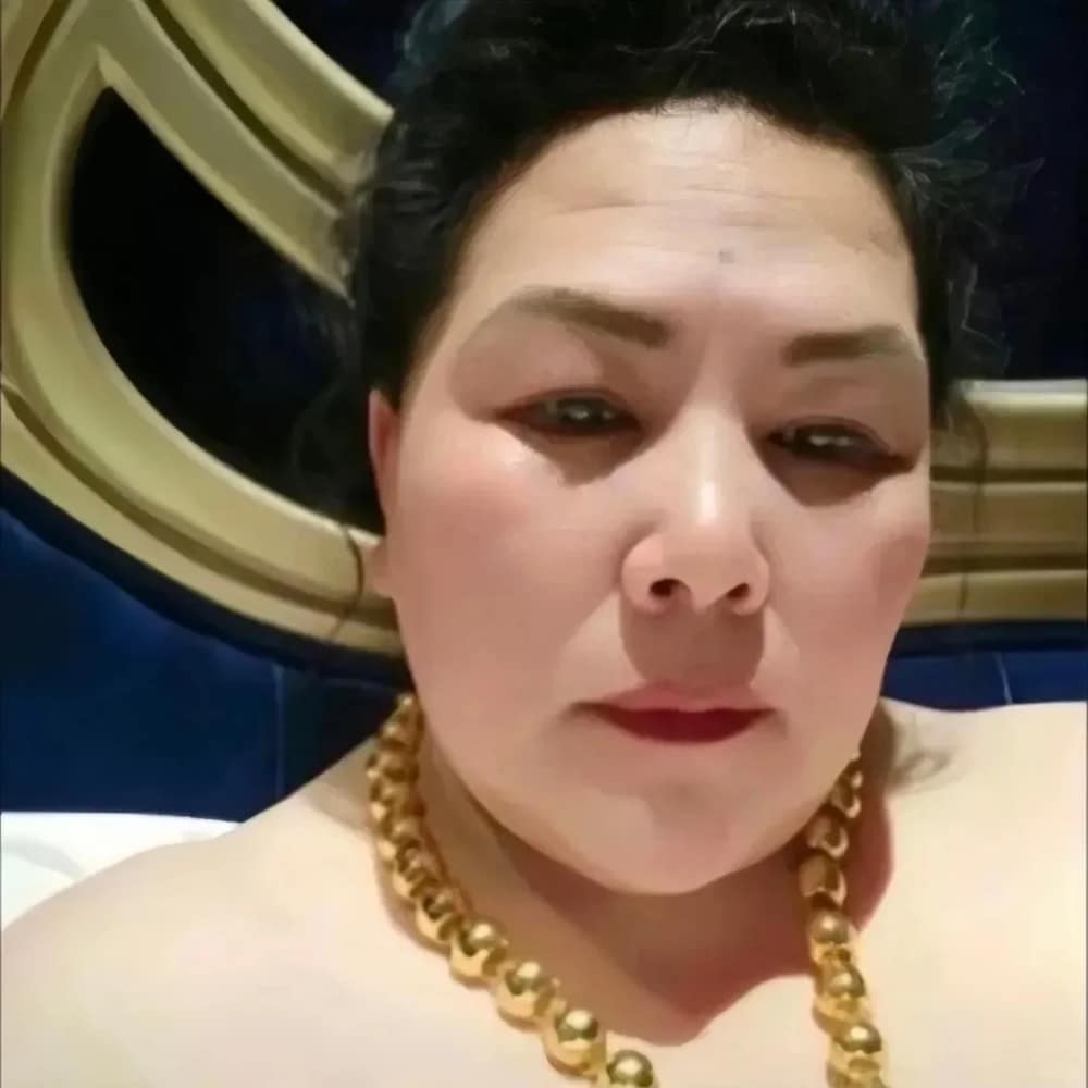 单身女孩点外卖专用头像图片_4