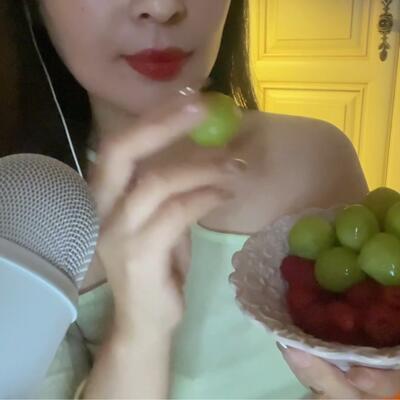 把葡萄一颗一颗往里堆一边推一边数助眠原声