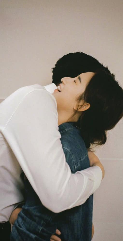 恩爱夫妻 100 张图,男女相爱的图片大全_1