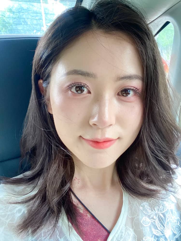 美女个人图片连拍15张美照分享_3