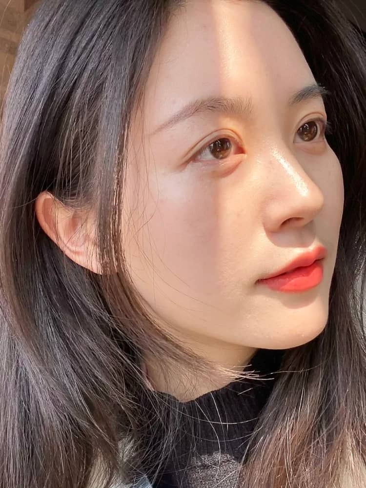 美女个人图片连拍15张美照分享_11